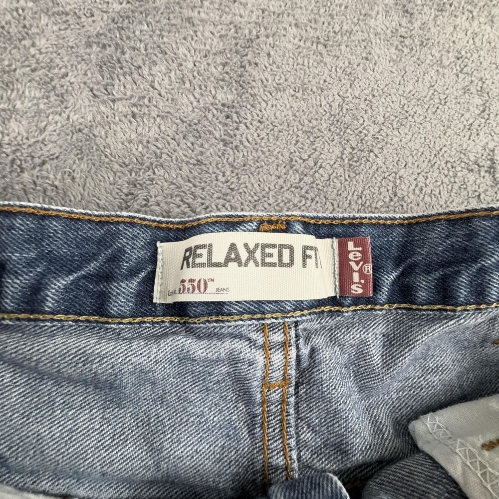 VTG Levis 550 Jeans Men 37x31 Blue Relaxed Fit Tapered Leg Denim Medium Wash Y2K - Picture 6 of 11